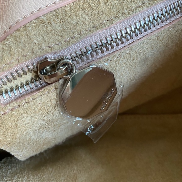 Meli Melo Limited Edition Mini Rose Thela Bag - Picture 5 of 16